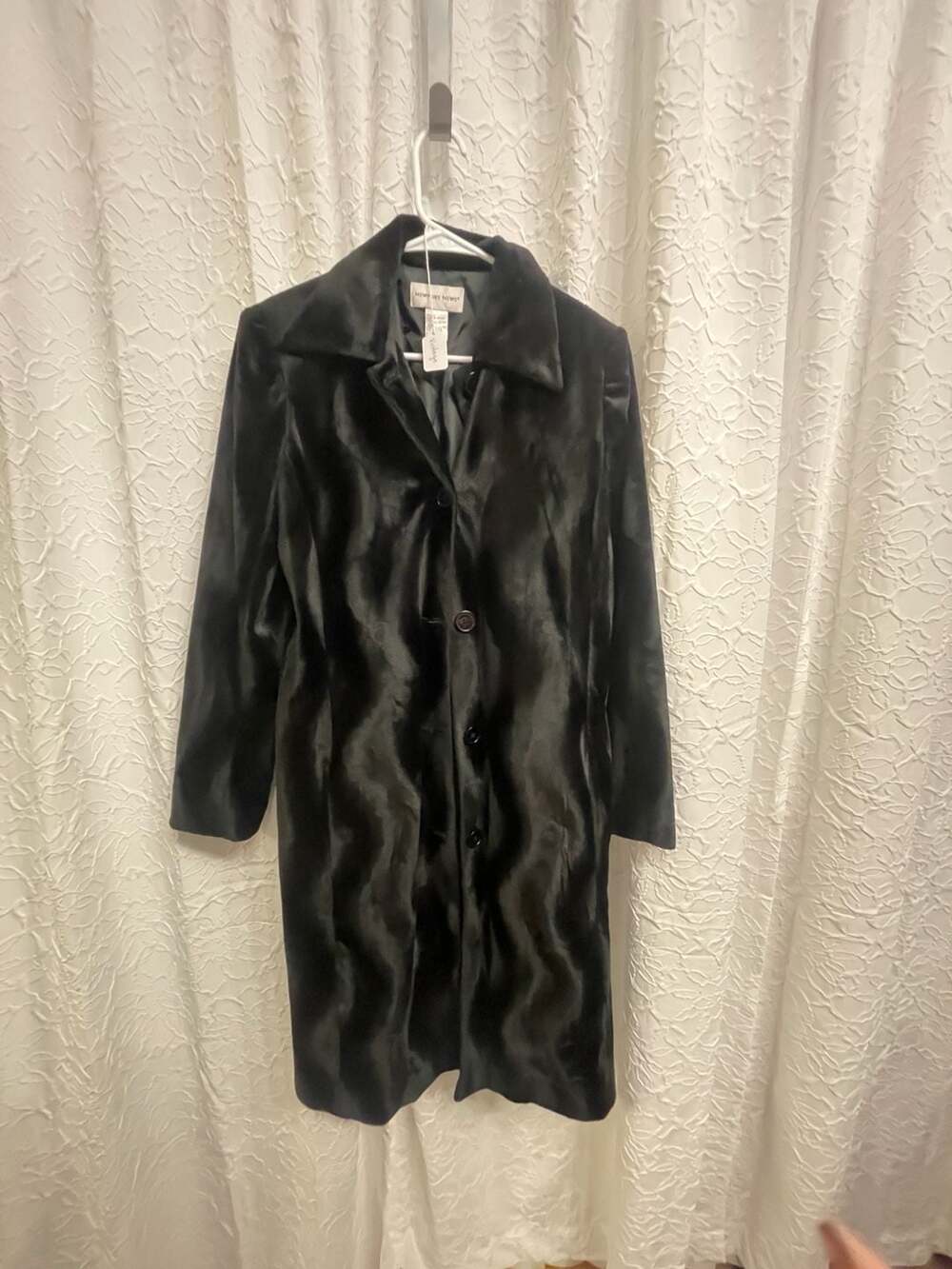 VTG Newport News Faux Fur Coat Size 6 Black Longline Button Front Jacket